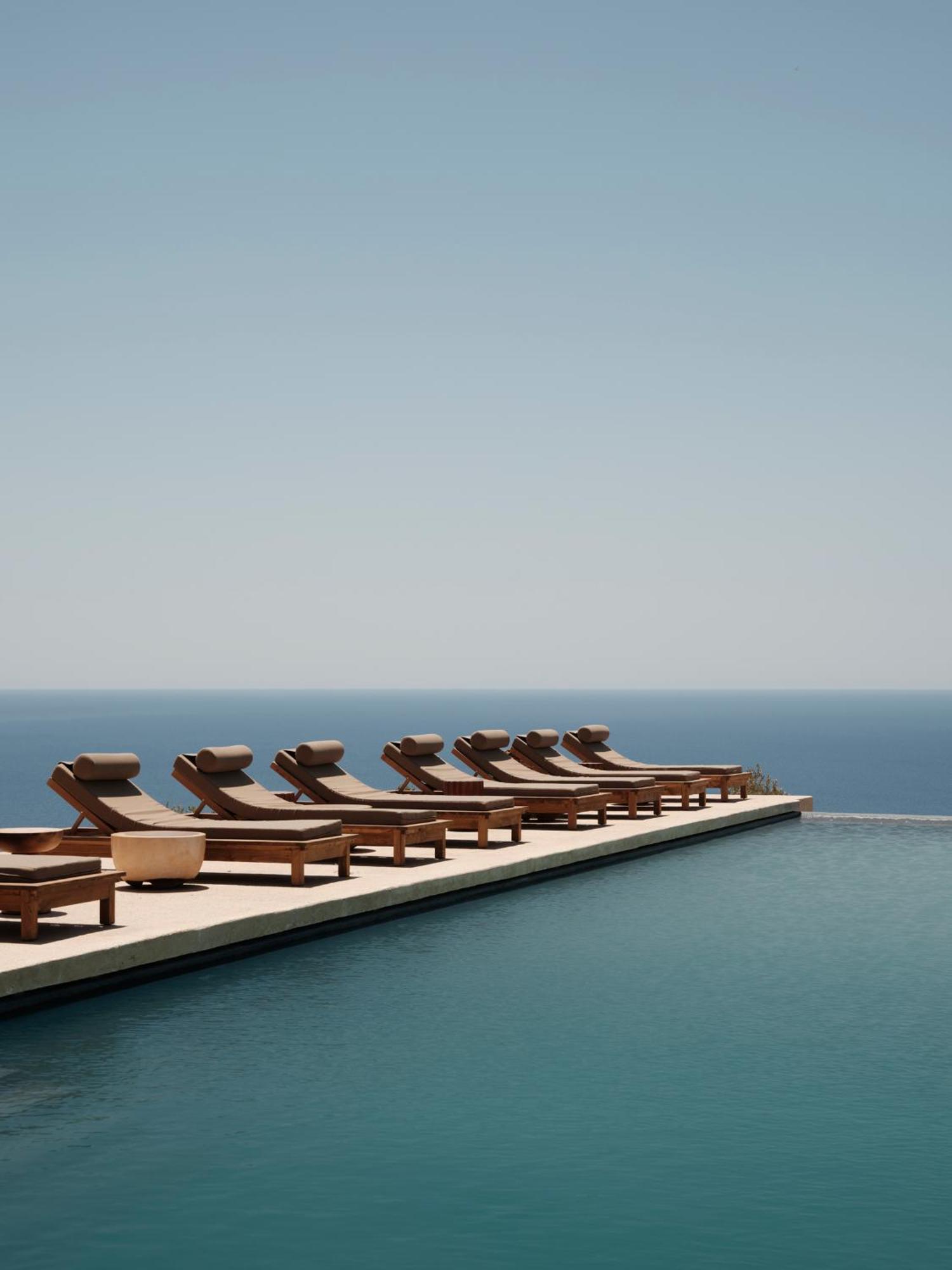 Gundari Hotel Petousis Exterior photo